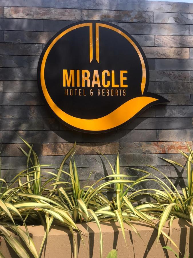 Miracle Hotel And Resorts Calicut Exterior foto