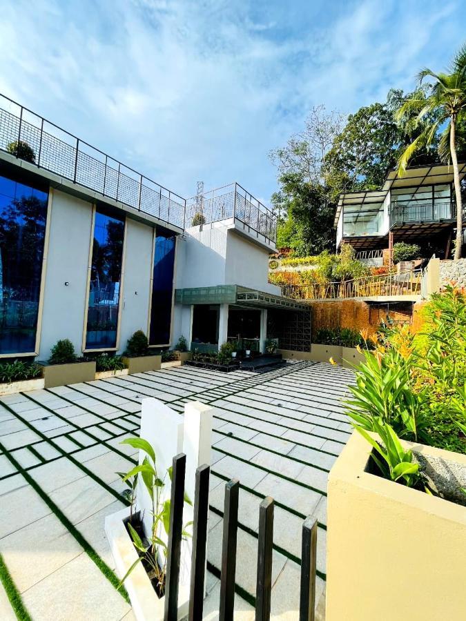 Miracle Hotel And Resorts Calicut Exterior foto